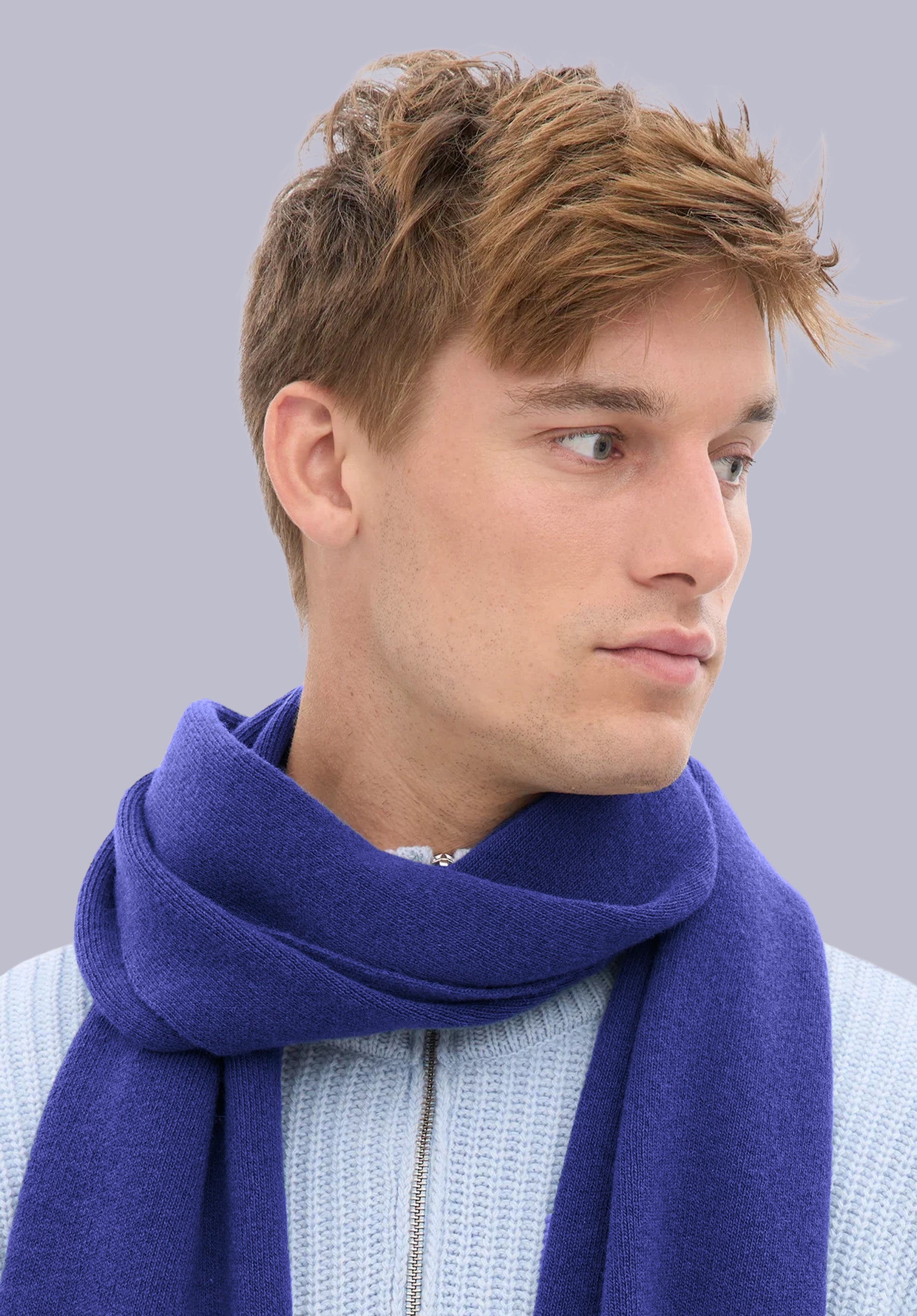 AZURE MERINO MUFFLER