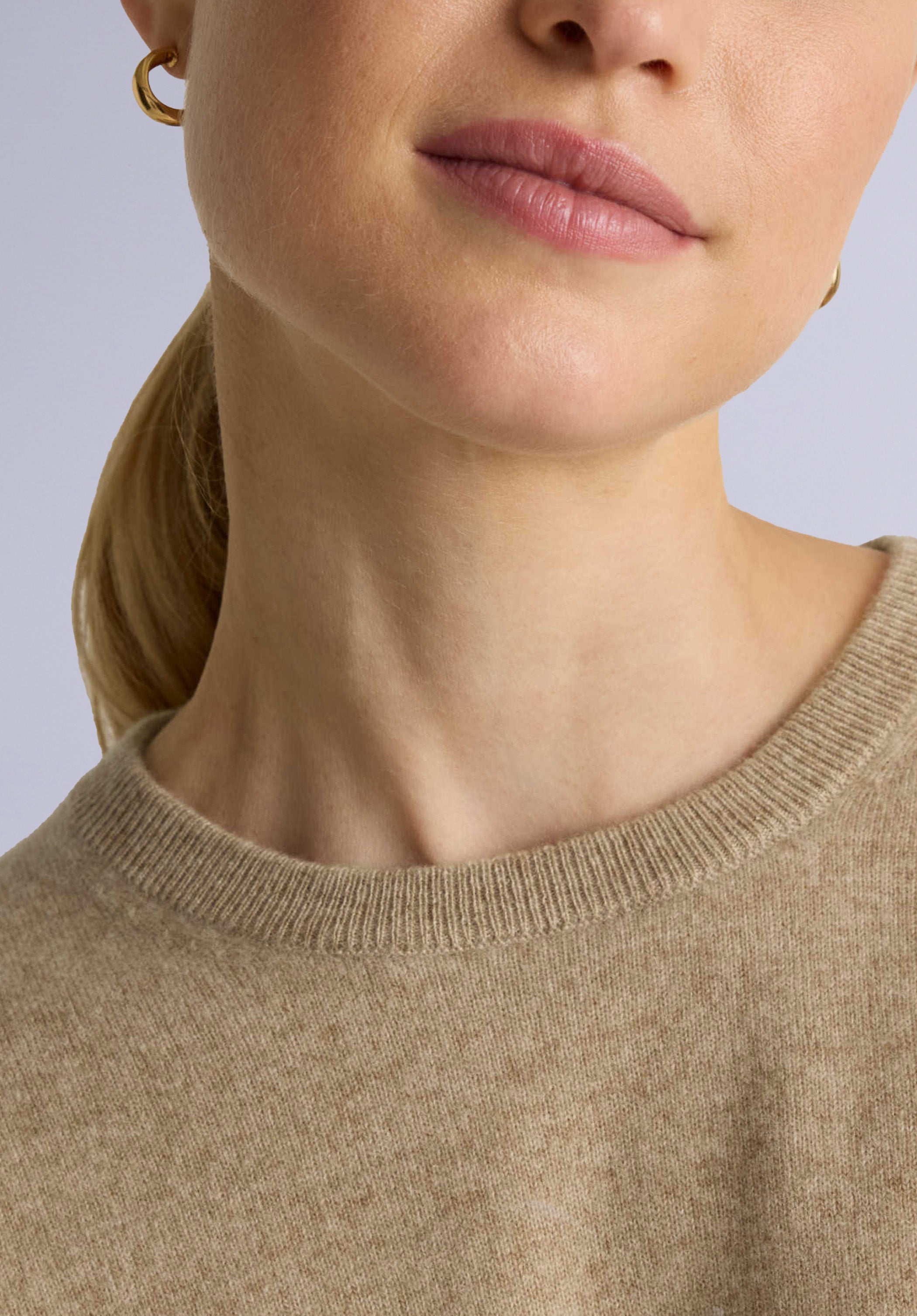 LUMERA MERINO CREW SWEATER