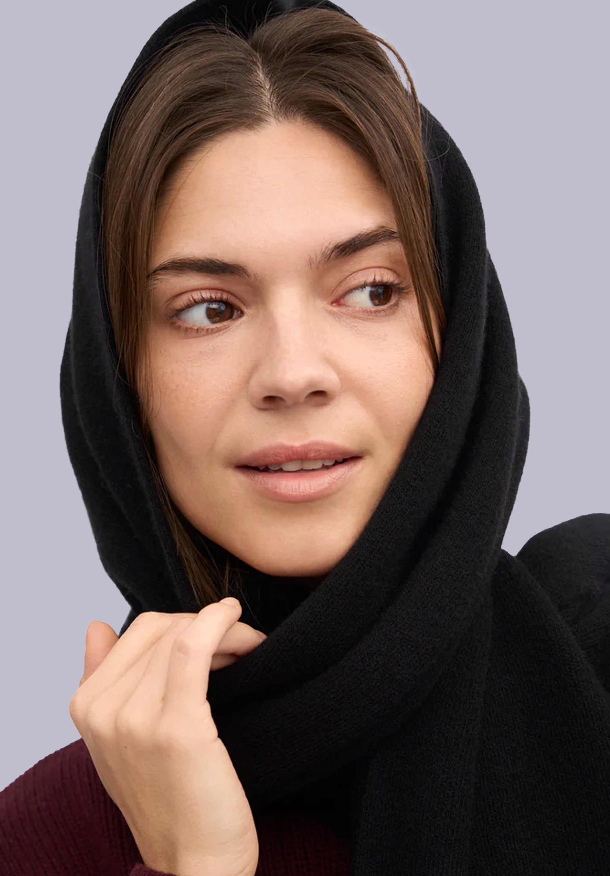 EBONY MERINO MUFFLER