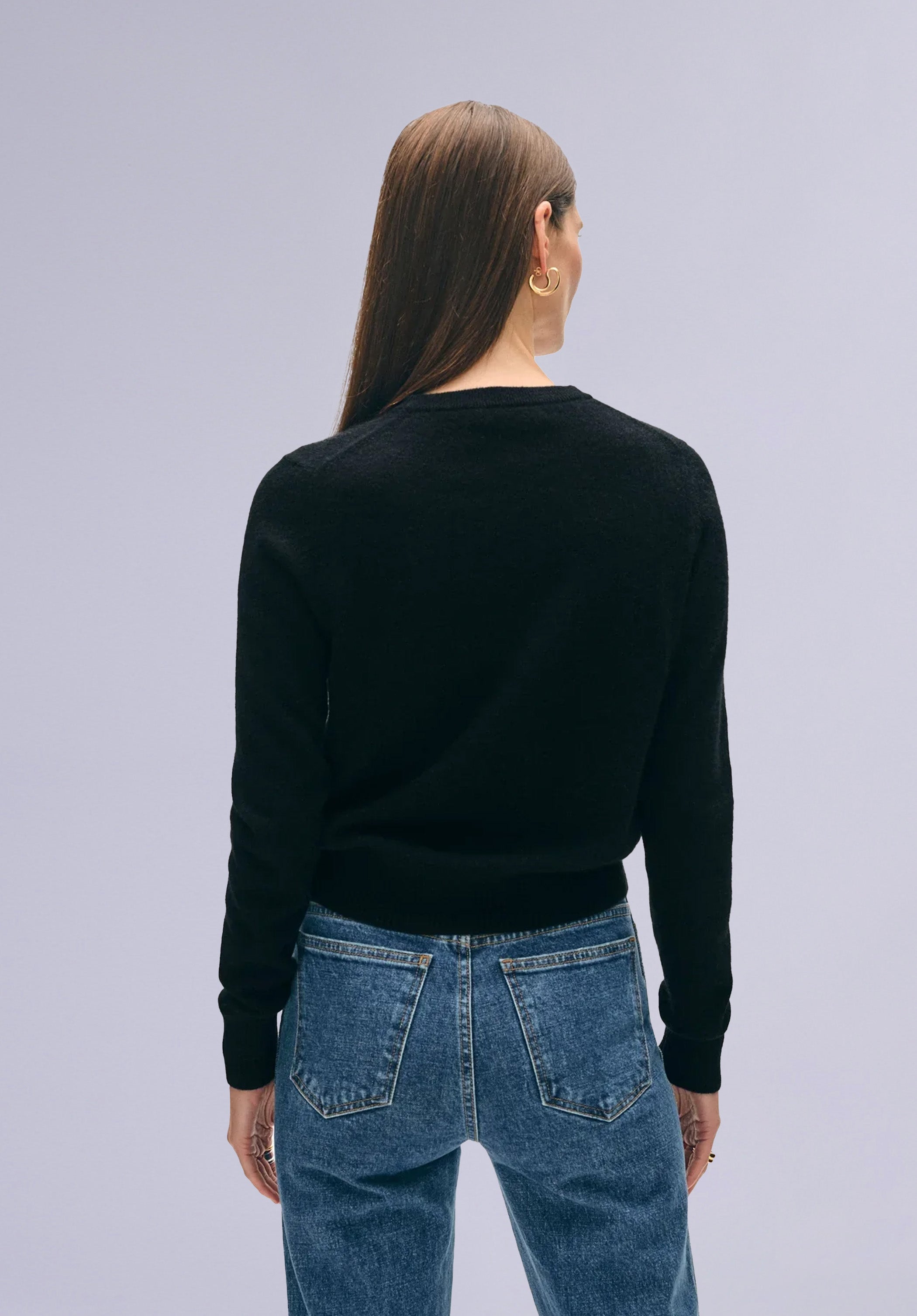EBONY MERINO CREW SWEATER