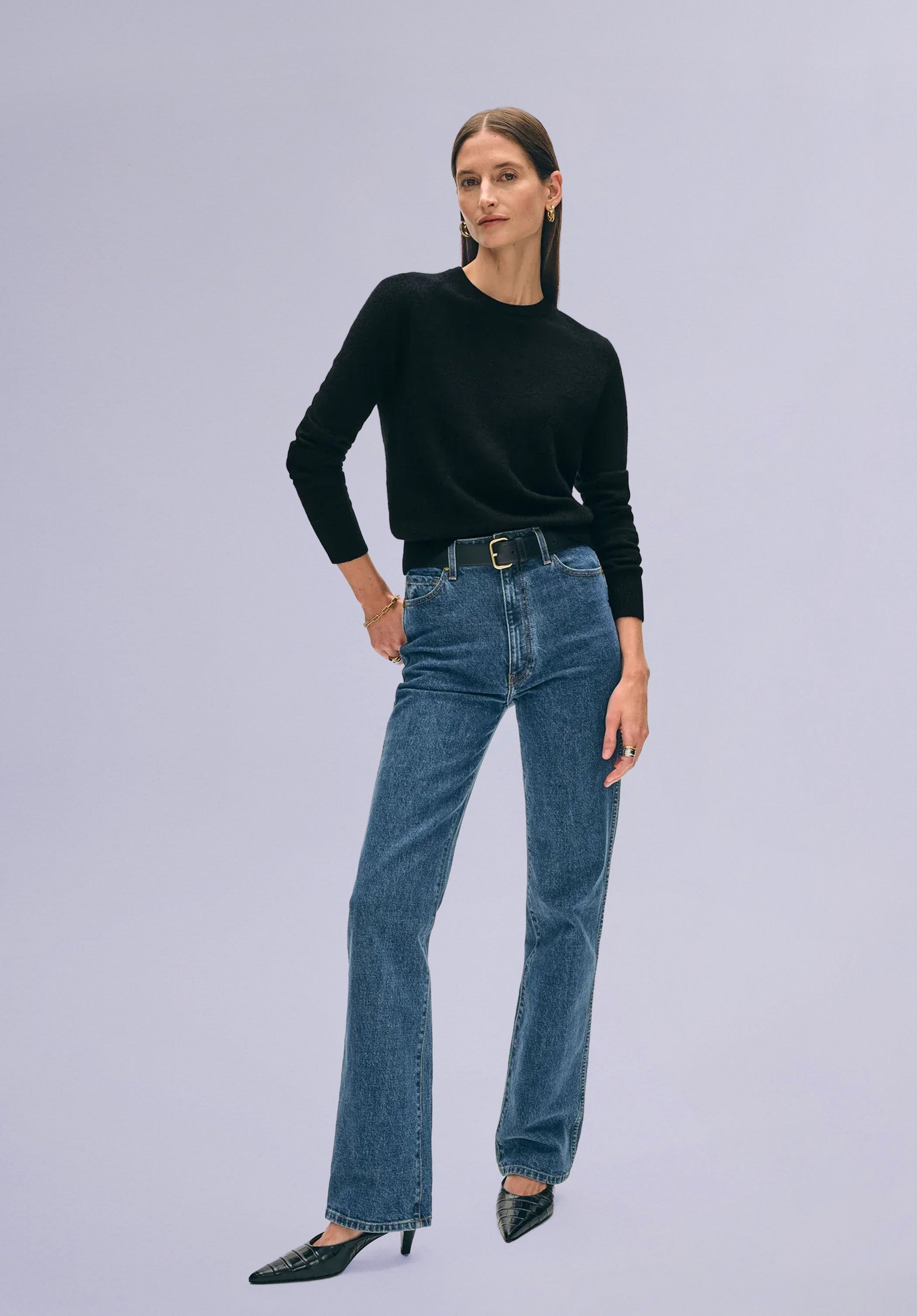 EBONY MERINO CREW SWEATER