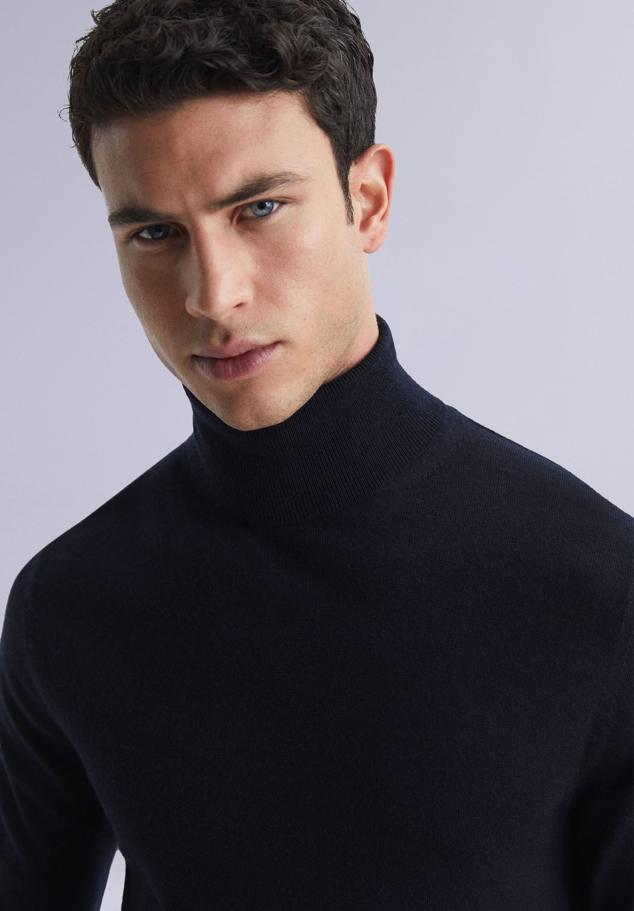 EBONY MERINO HIGH NECK